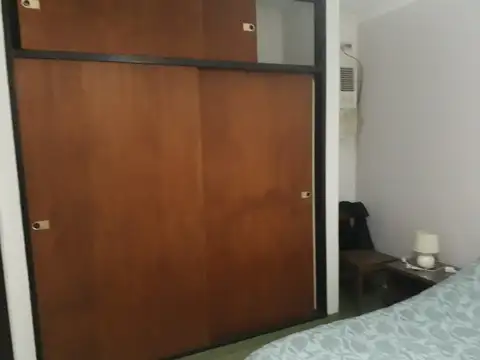 VENDO EXCELENTE CASA EN 1 DE MAYO 