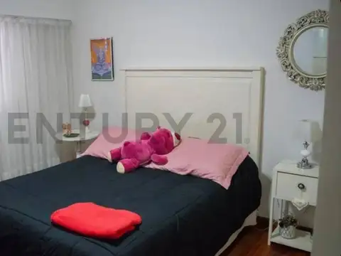 Presidente Juan Domingo Peron 500, Piso 0