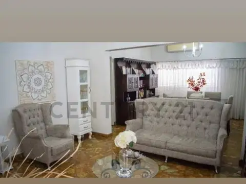 Departamento en Venta de 5 dormitorios