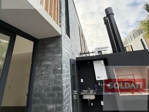 Casa en Venta con 1 cochera