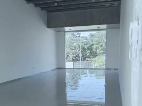 Local en Venta en Manuel B Gonnet, USD 175.000