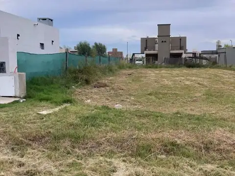 Lote en Venta Funes Norte