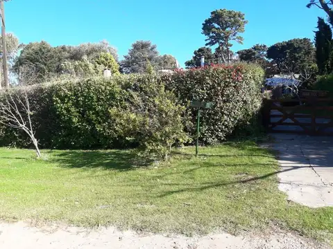 Casa 6 ambientes con 3 baños
