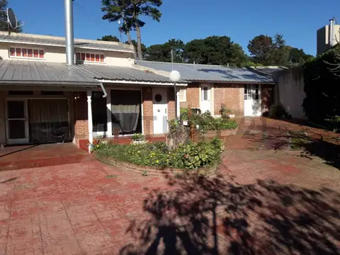 VENDO CASA DE 5 AMBIENTES EN SIERRA DE LOS PADRES