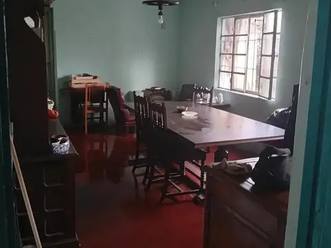 Casa en venta - 3 Dormitorios 2 Baños - Ayacuchoayacu