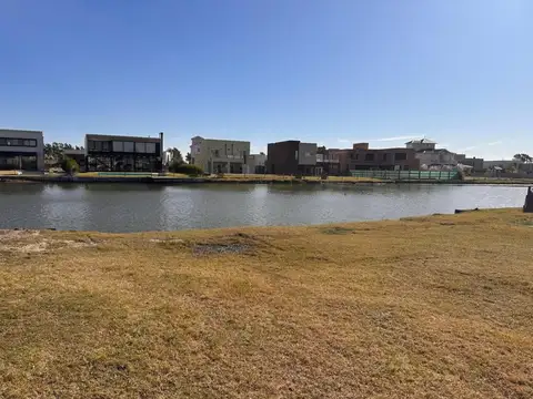 Villalobos con costa de canal 6200