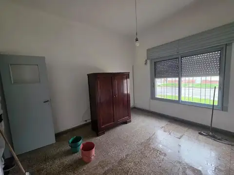 Caseros Alquilo Casa en Planta Baja de 3 Ambientes con Patio F: 11289