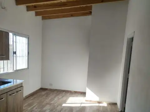 OPORTUNIDAD PH 6 ambientes Reciclado, Ramos mejia Escucha of