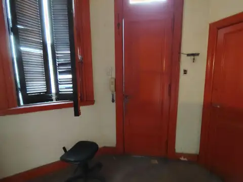 Depto Tipo Casa en Venta 60 años