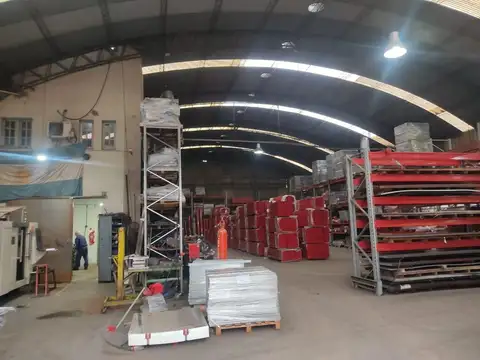 Galpon en Venta 50  mts Frente