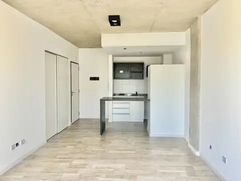 Departamento en Alquiler en Colegiales, $ 800.000