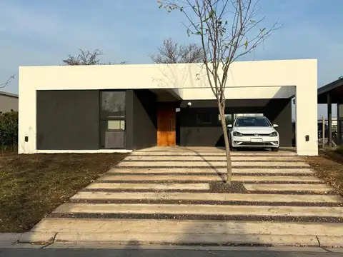 Av Dr H Pueyrredon  al 5500