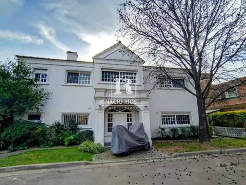 Casa Chalet  en Alquiler en Santa Rita, San Isidro, G.B.A. Zona Norte
