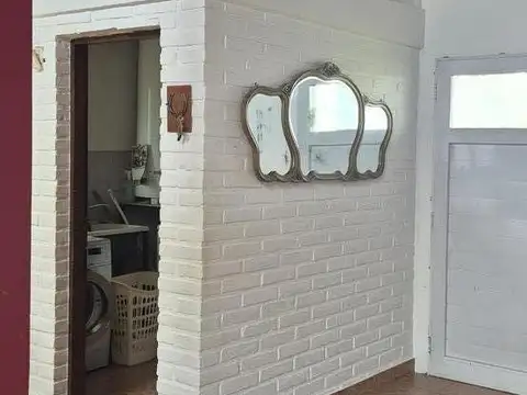 Av. Lomas del Huemul al 700