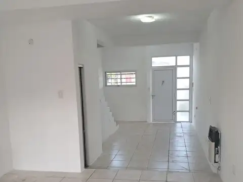Casa en Alquiler en Gualeguaychu, $ 600.000