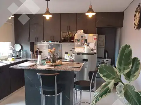 Depto Tipo Casa en Venta en Cinco Saltos, USD 290.000