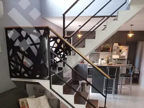 Depto Tipo Casa en Venta de 2 dormitorios
