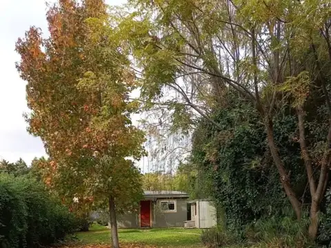 Casa 2 ambientes con 1 baño