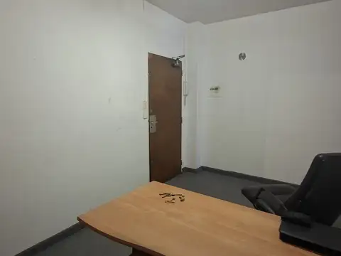 Sarmiento 1100, Piso 5