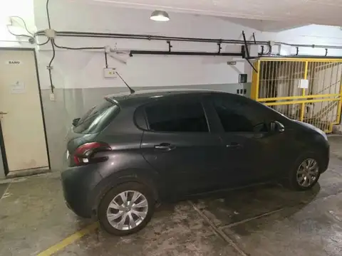 Cochera en San Telmo - Tacuari al 800 - Venta