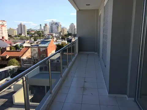 Departamento 4 ambientes con 3 baños