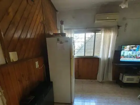 CASA EN VENTA DOS DORMITORIOS PÉREZ