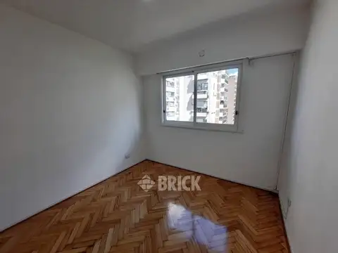 BAEZ Y BOULEVARD CHENAUT - IMPECABLE TODO AL FRENTE 56 M2 BALCON TODO SOL