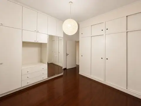 VENTA CASA 4 AMBIENTES SAN JUSTO COCHERA PILETA