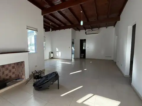 Casa en Alquiler de 2 dormitorios