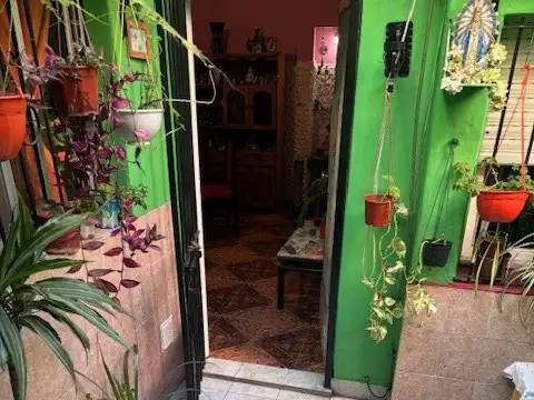 Depto Tipo Casa en Venta en Boedo, USD 65.000