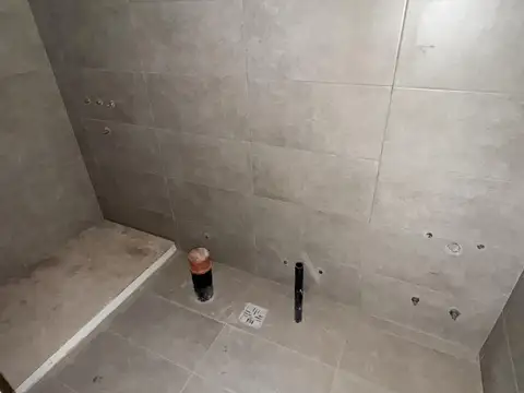 Departamento en Centro monoambiente divisible y dos balcones ideal inversion