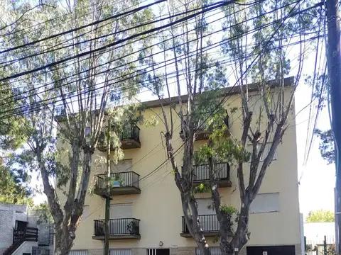 1 AMBIENTE - EN PLANTA BAJA - BAJAS EXPENSAS