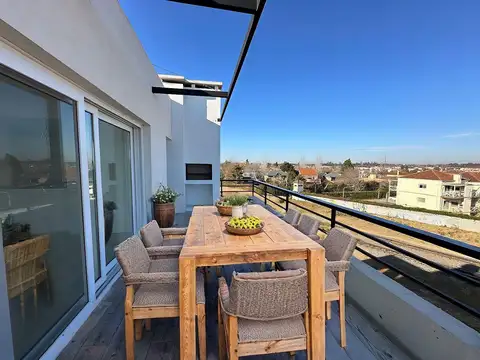 Departamento en Venta con 2 cocheras