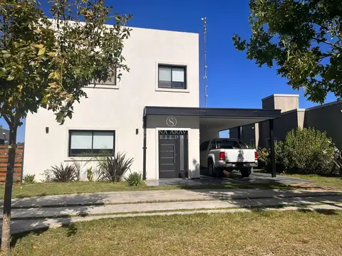 Casa  en Venta en San Eduardo, Pilar del Este, Pilar