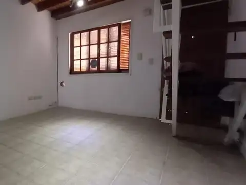 Depto Tipo Casa en Venta al Este
