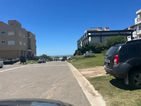 De los Silenios 80