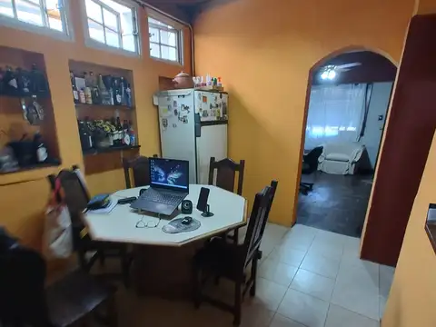 Depto Tipo Casa en Venta de 3 ambientes