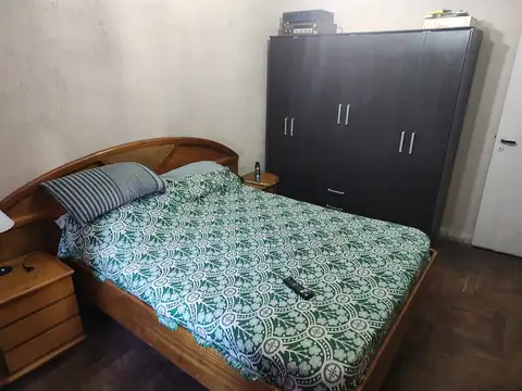 Depto Tipo Casa en Venta en Ramos Mejia Sur, USD 92.000