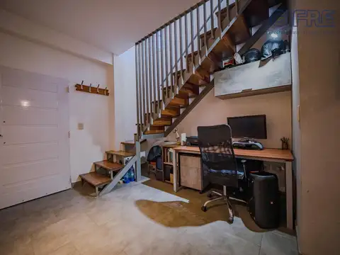 Depto Tipo Casa 4 ambientes con 3 baños