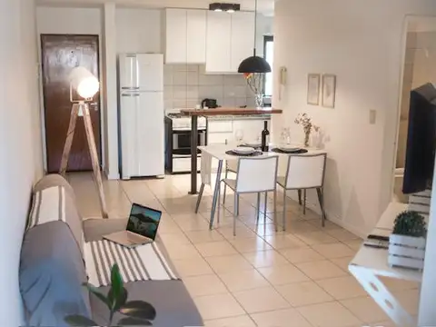 Marcelo T de alvear al 800