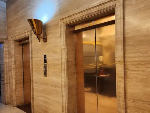 SAN MARTIN 400, Piso 8