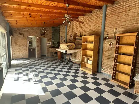 Depto Tipo Casa en Venta de 4 ambientes