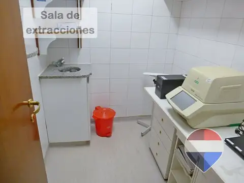 VENTA Laboratorio CONSULTORIOS multiples  Congreso