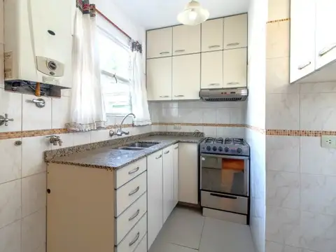Departamento en Venta en Villa del Parque, USD 65.000