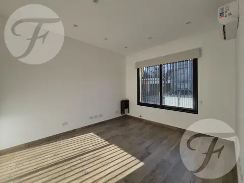 Inversión con renta vigente | Casa 2 dormitorios en zona Barrancas de San Pedro