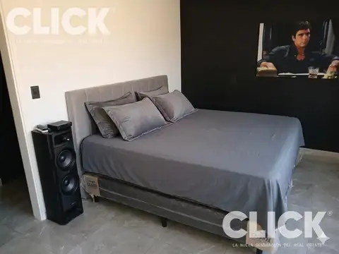 Casa 5 ambientes en venta en Campo Daromy con pileta