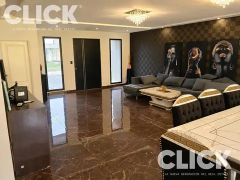 Casa 5 ambientes con 3 baños