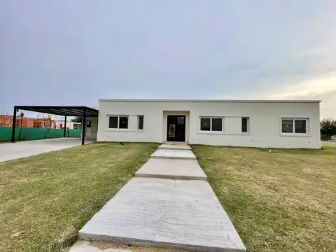 Casa en Alquiler de 3 dormitorios