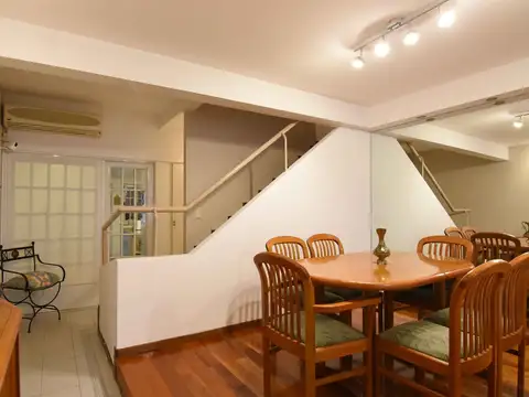 Casa en Venta en Flores, USD 295.000
