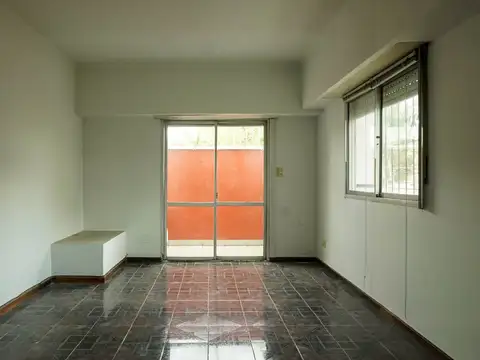 Depto Tipo Casa en Venta de 2 ambientes